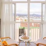 Cubo's Mendoza Seaview *