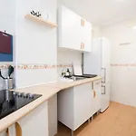 Cubo's Mendoza Seaview דירה