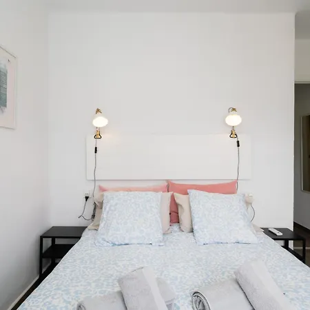 Apartment Cubo's Mendoza Seaview Málaga