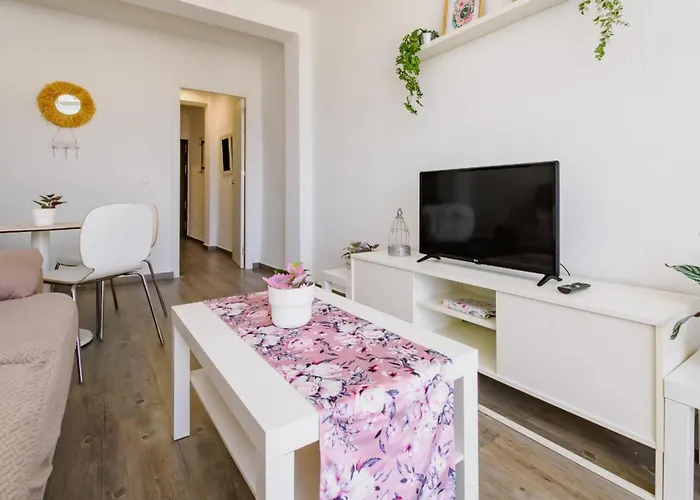 Apartment Cubo's Mendoza Seaview Málaga